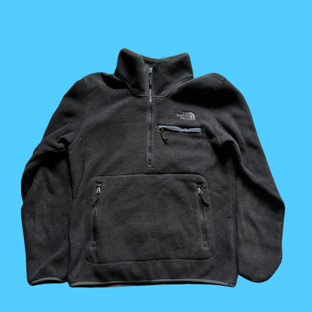 North face sweater